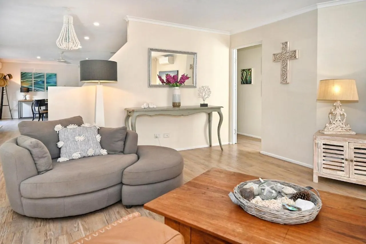 Driftwood Beach Home Kawana Waters Σπίτι διακοπών